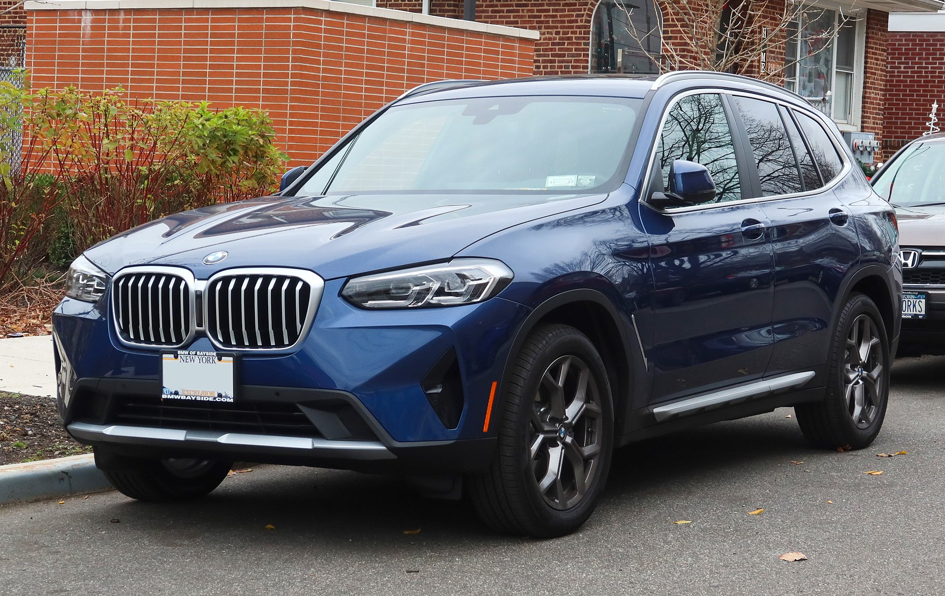 Blue 2022 BMW X3 xDrive30i 5-door SUV